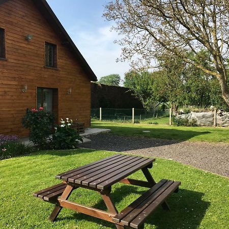 Le Chalet Normand Guilmécourt Eksteriør billede