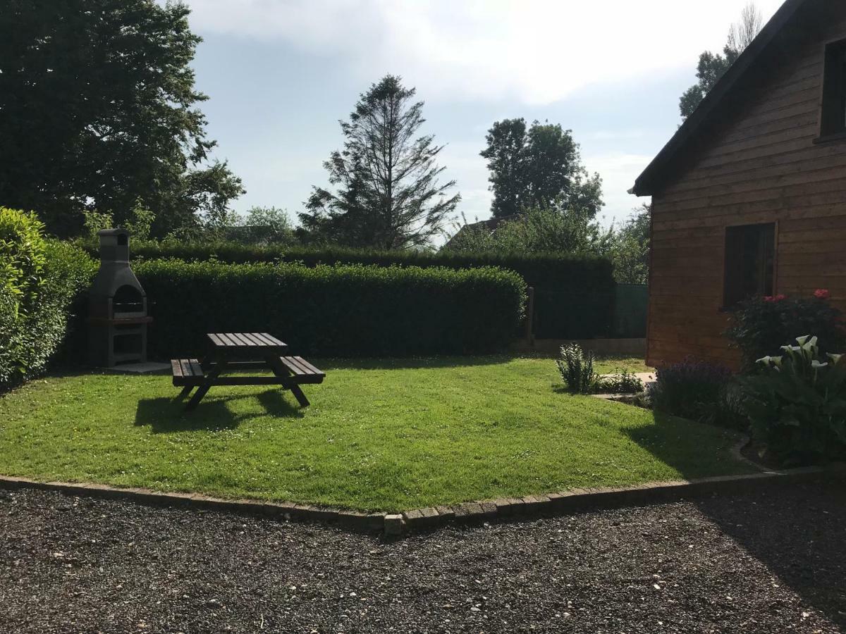 Le Chalet Normand Guilmécourt Eksteriør billede